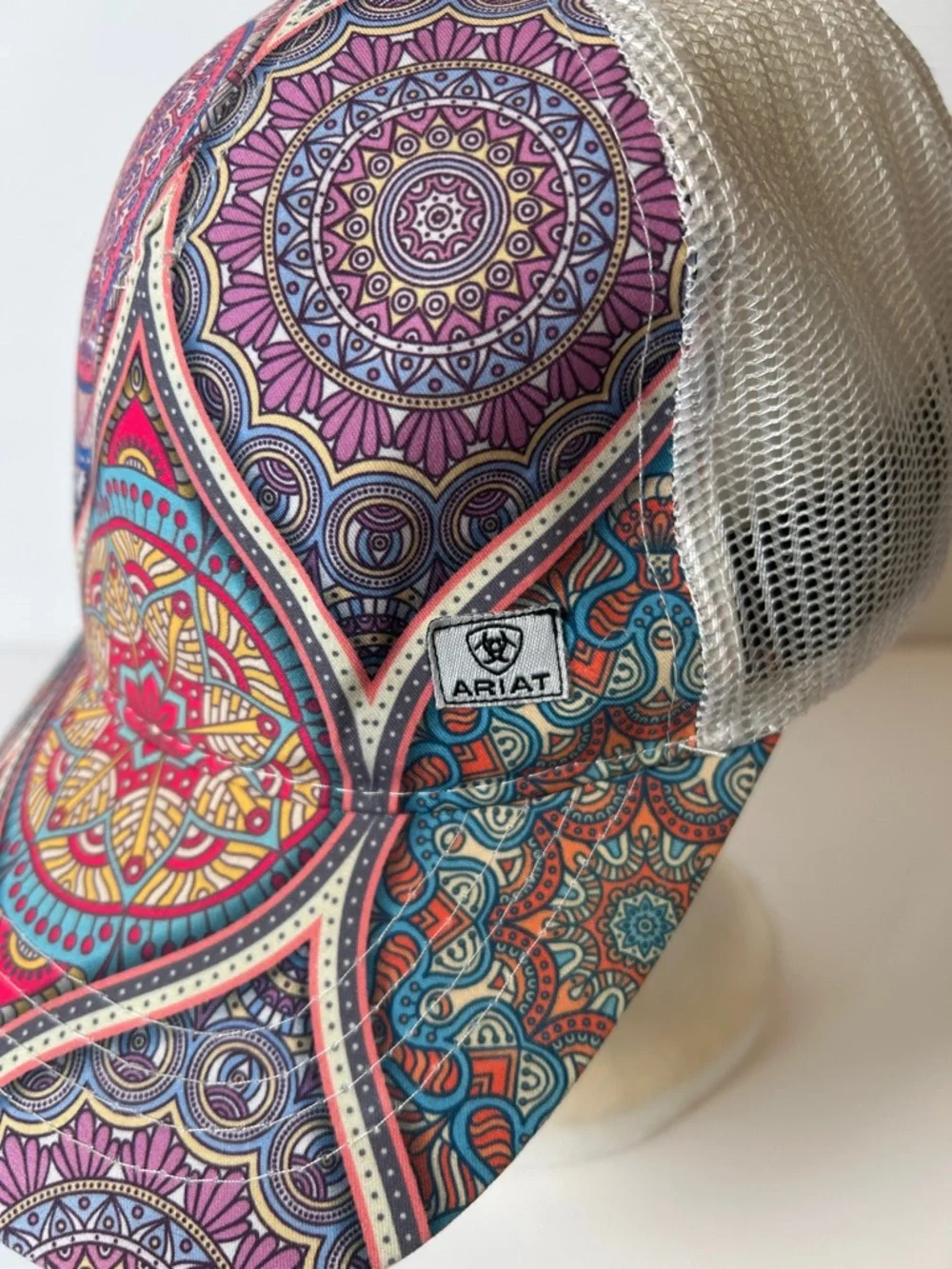 Ariat Multicolor Mandala Mesh Cap with Cream Back /women’s trucker hat - Picture 2 of 14
